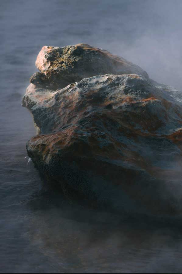 rock-in-water